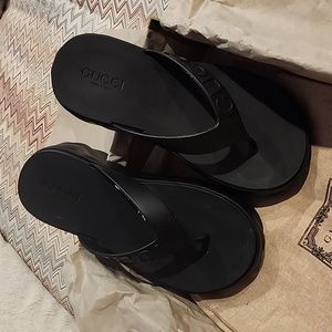 Gucci Platform Marmont Rubber Flip Flops